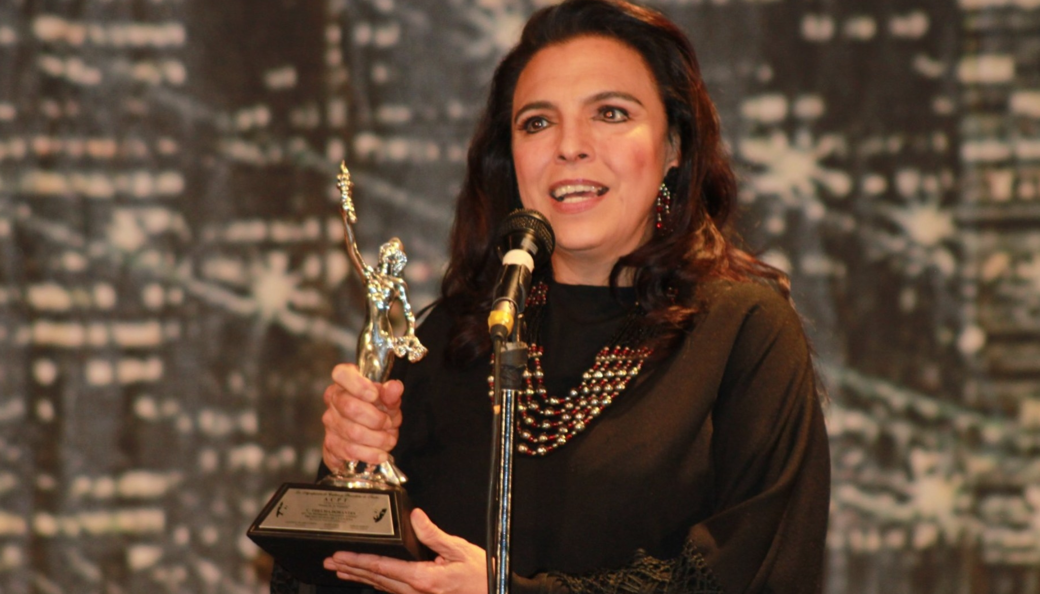 Fallece la primera actriz, Thelma Dorantes
